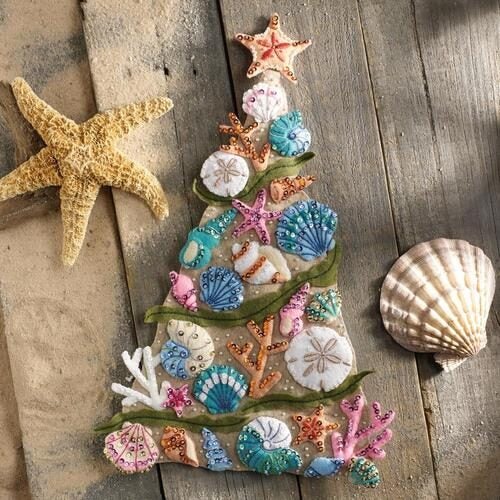 Bucilla Felt Wall Hanging Applique Kit - Coastal Christmas Carousel 2