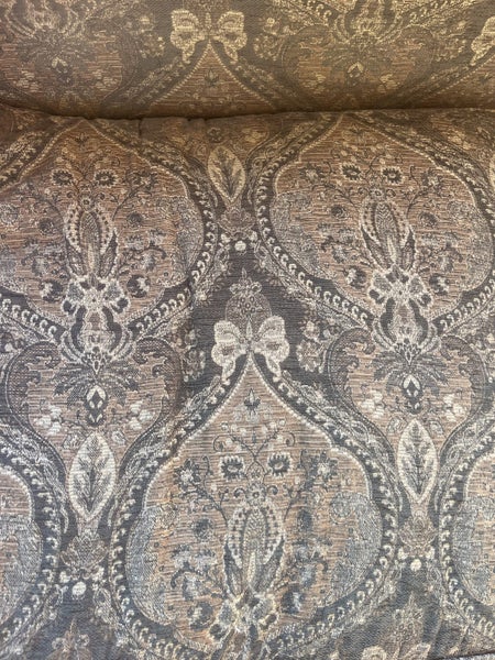 Chesterfield sofa 3 seater63616992446210111