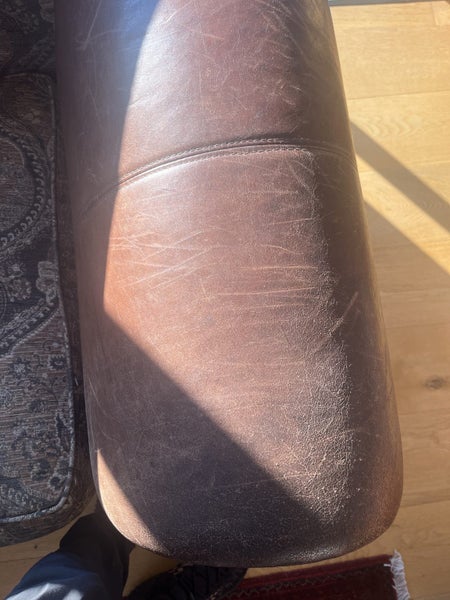 Chesterfield sofa 3 seater63616992446210112