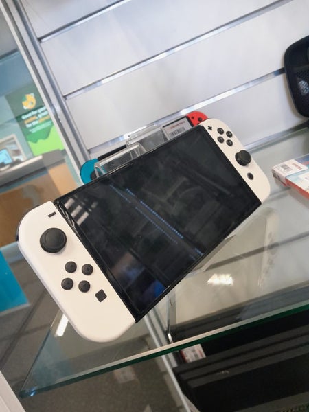 Nintendo switch (*B3435357-1) Carousel 2