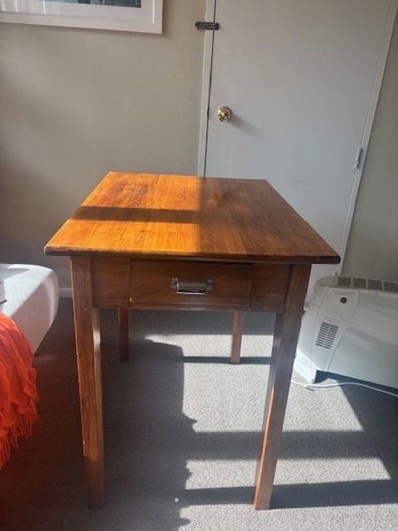 Small home office desk Carousel 2