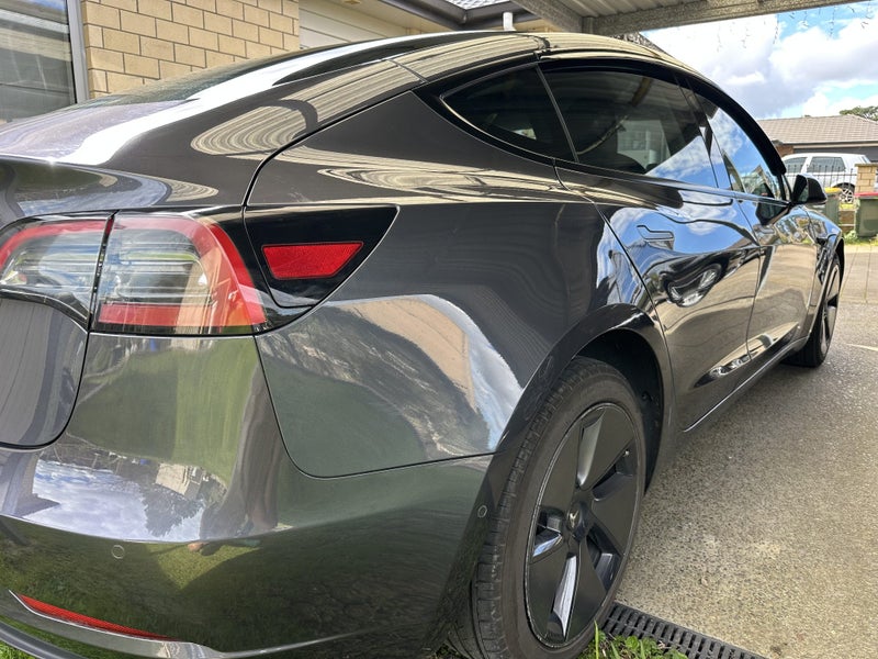 2022 Tesla Model 3 Rear Wheel Drive63613523565570111