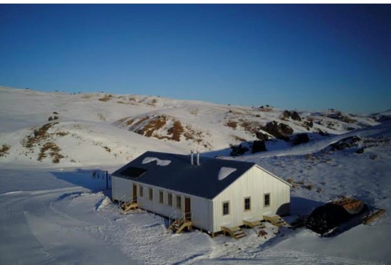 Night at Snow Farms Musterer hut 24pax - Fri 5 Sept Carousel 1