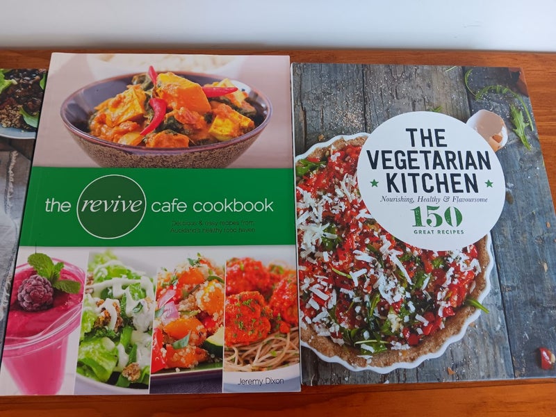 Bulk recipe books Carousel 2