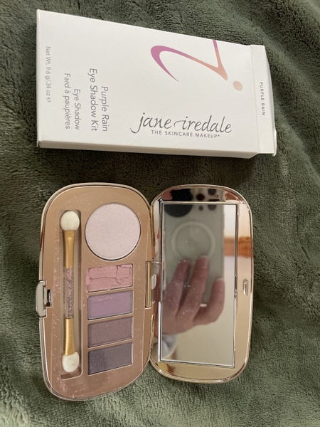 Mainly Clinique Bulk Makeup Carousel 2