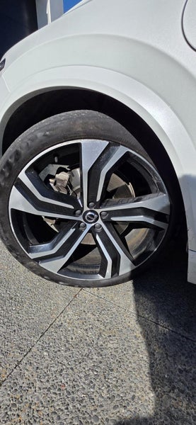 2020 Volvo XC90 T8 Awd R-Design63613524120961112