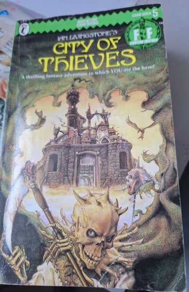 City of Thieves #5 Ian Livingstone 1984 - Fighting Fantasy Carousel 1