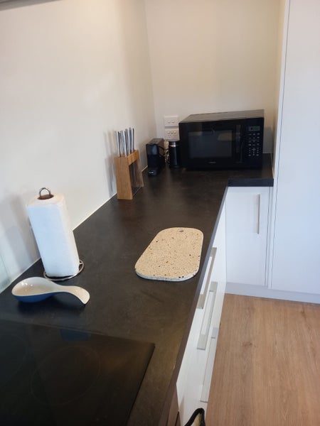Laminate Benchtop Carousel 2