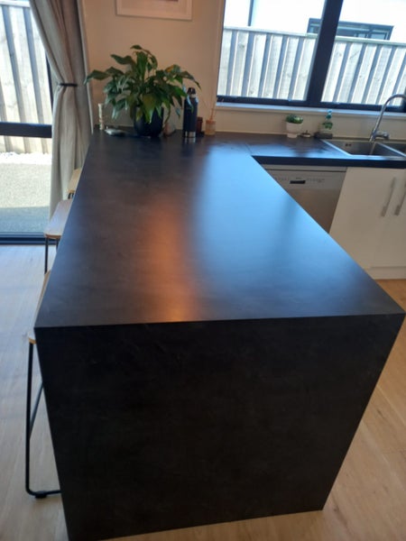 Laminate Benchtop Carousel 1