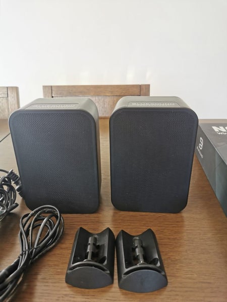 Bluesound NODE Streamer And Speakers63617000054273114