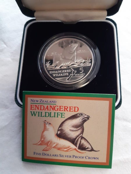 NZ 1993 Endangered wildlife $5 silver proof 1 oz crown Carousel 1