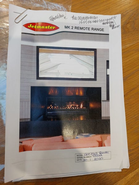 Jetmaster 1200 Mk 2 LPG Gas Fire With Remote Control and Flue Carousel 8