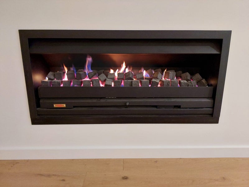 Jetmaster 1200 Mk 2 LPG Gas Fire With Remote Control and Flue Carousel 1