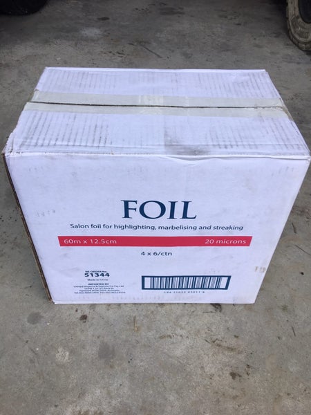 Salon Foil Carousel 2