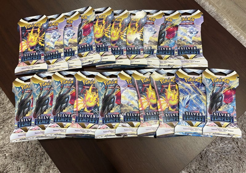 Pokemon TCG - 20x Silver Tempest Sleeved Booster Packs Carousel 1