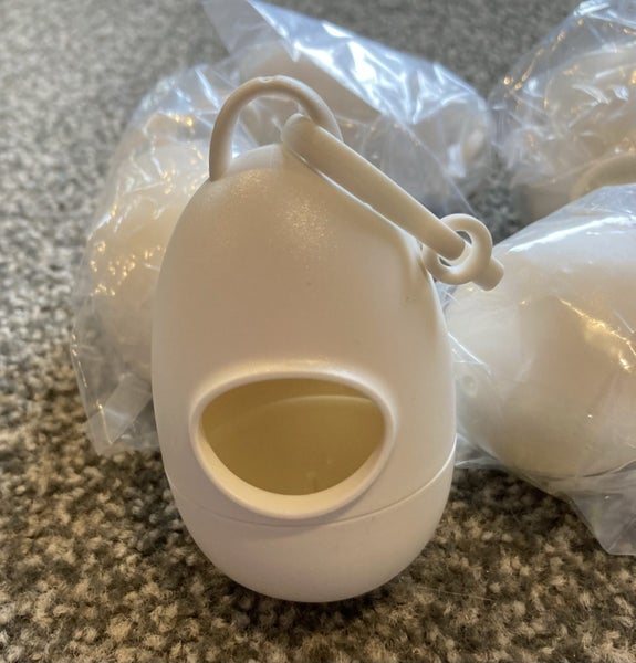 BRAND NEW white dog poo bag carrier x5 Carousel 1