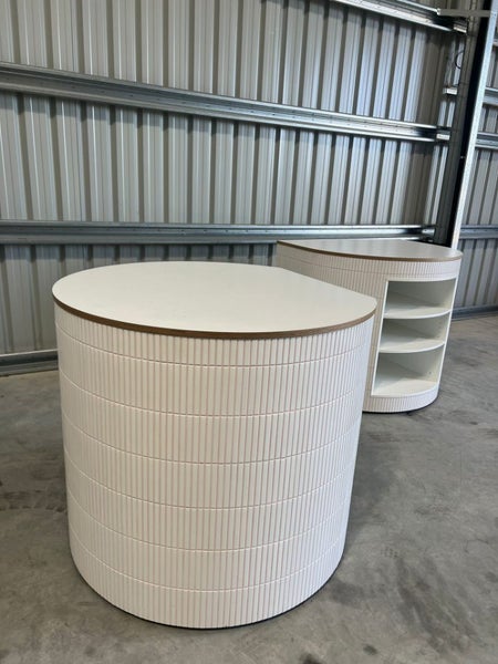 Custom retail counters63617764887169111