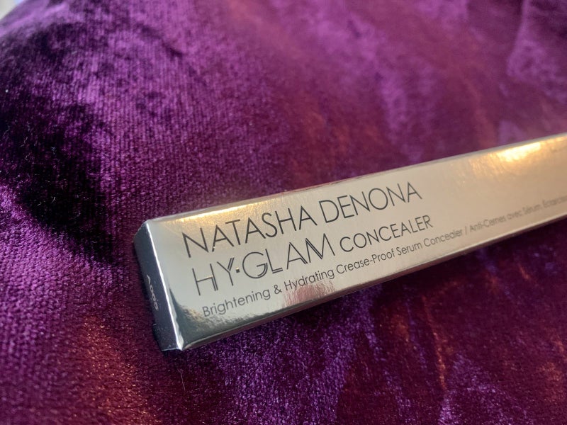 * NATASHA DENONA NEW HY-GLAM CONCEALER (Y4) R$61.00 * Carousel 2