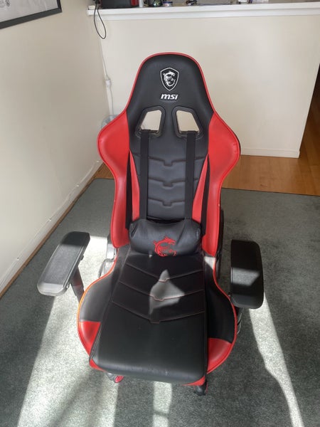 Gaming Chair - MSI Carousel 1