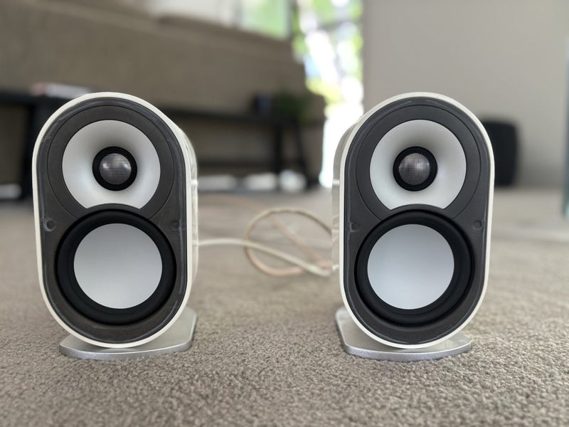 Paradigm Millenia One – Satellite/Bookshelf Speakers - 2 white64258438379010111