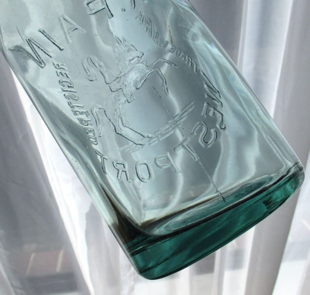 H. PAIN WESTPORT 26OZ SIZE CROWN TOP BOTTLE Carousel 5