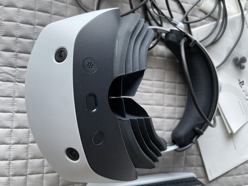 PS5 and VR2 both new Carousel 2