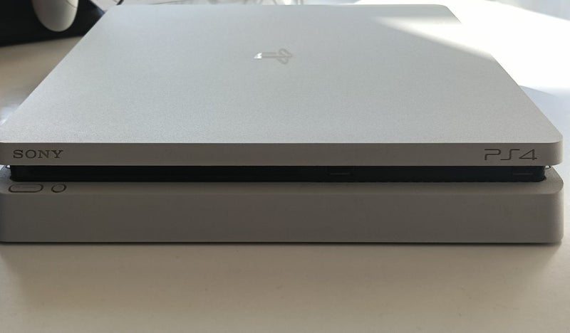 PS4 console slim 500gb bundle Carousel 2