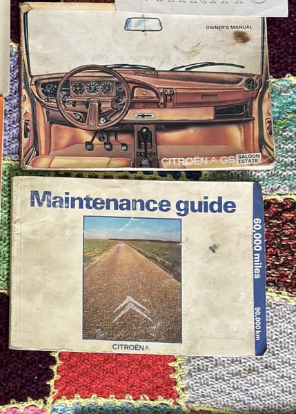 Citroen Books Carousel 4