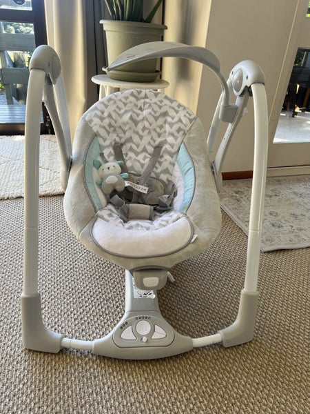 Ingenuity Baby Swing Set Carousel 1