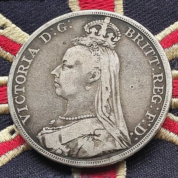 1889 Great British Crown .925 Silver - Victoria - St. George Slaying Dragon. Carousel 1