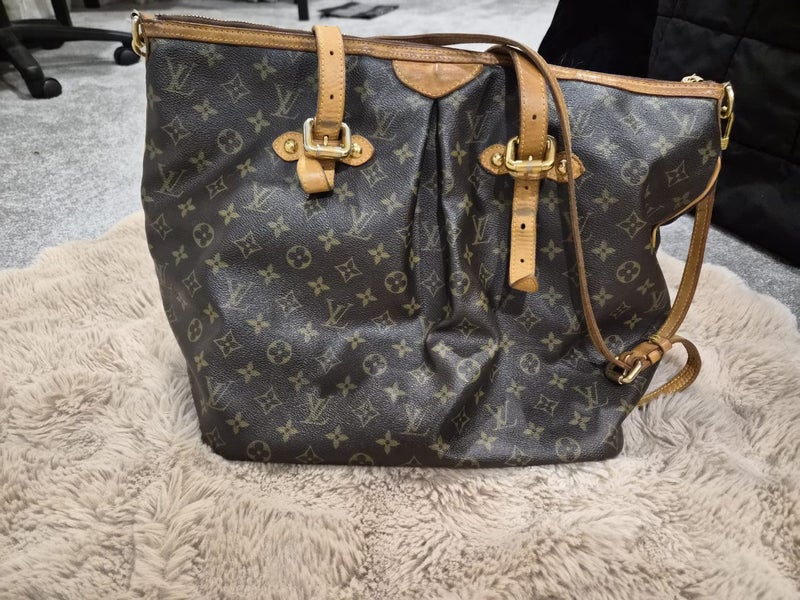 Authentic Louis Vuitton Handbag ONLY $1 RESERVE!63617150233217113