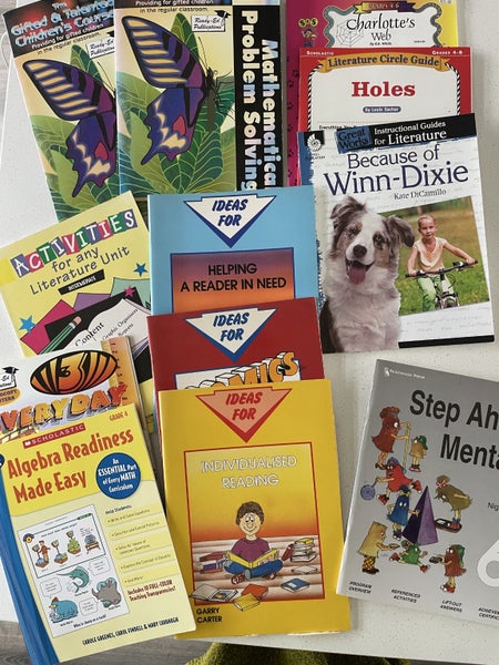 Educational books Carousel 1