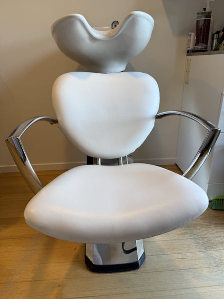 Hair Wash Basin and Chair Carousel 2