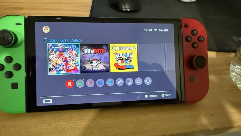 Switch oled Carousel 2