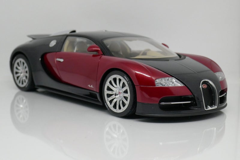 Autoart 1/18 Bugatti EB 16.4 Veyron Carousel 20