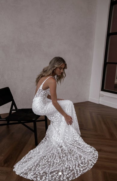 Made With Love Elliot Wedding Dress63617620733698112