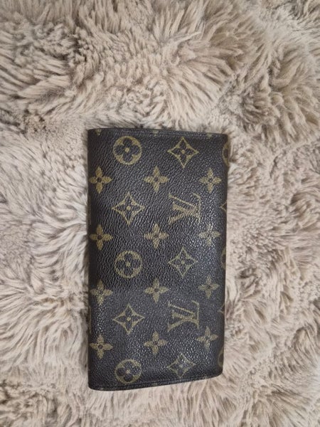 Authentic Louis vuitton wallet ONLY $1 RESERVE63617151992834111