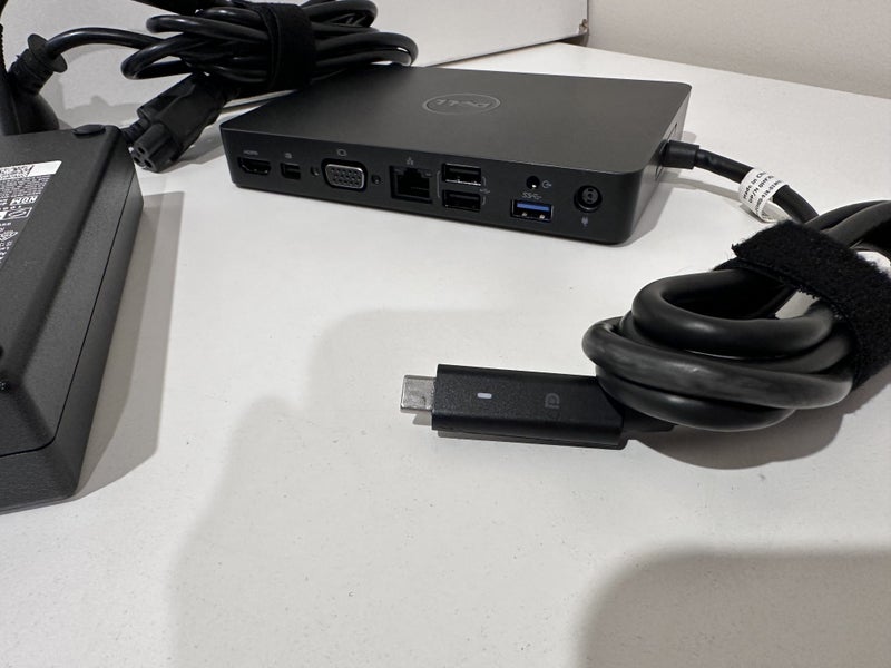 $1 Res Dell USB-C WD15 4K Docking Station - FHD HDMI Mini DP VGA USB 3.0 Carousel 2