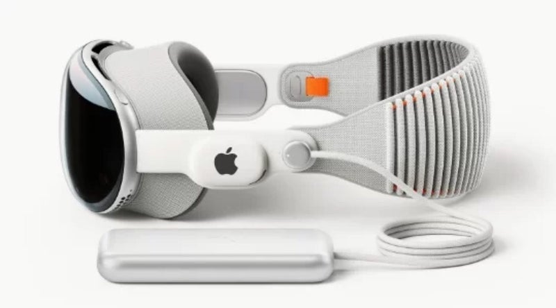 Apple Vision Pro - 1 TB Carousel 1