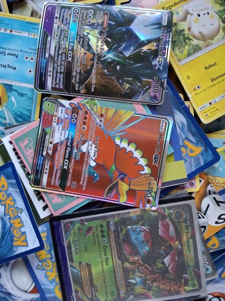 Bulk Pokémon Cards Carousel 3
