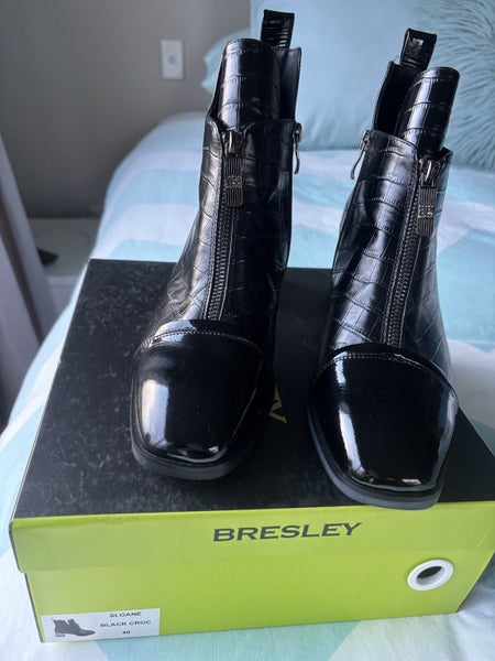 Stunning Bresley Boots Carousel 1
