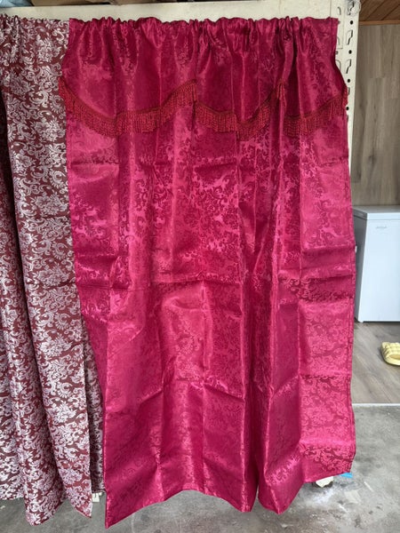 window curtains --burgund one pair Carousel 3