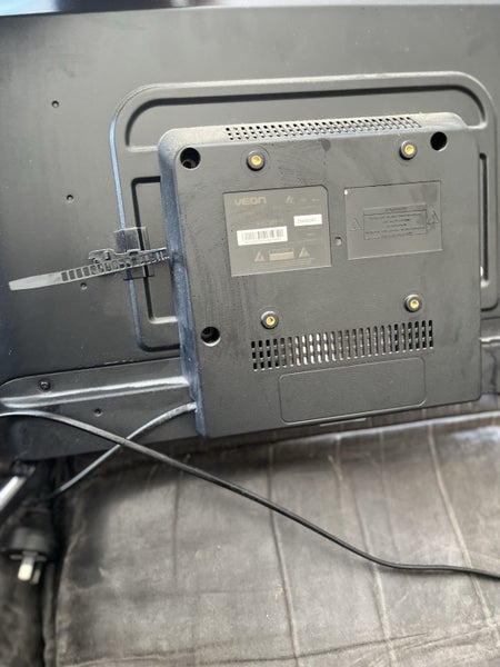 Veon 24” Gaming/Work Monitor/TV (100 Hz)63617295992835112
