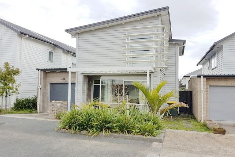 Image 1 of 10