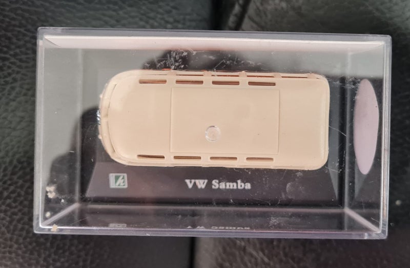 Die-cast model Volkswagen Samba Bus Carousel 2