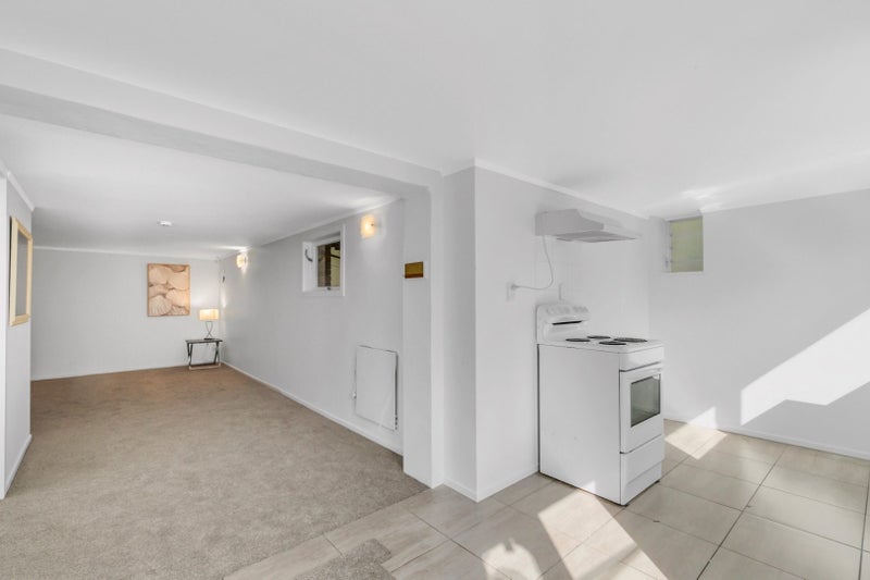 Image 1 of 11