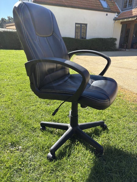 Swivel chair for working at a desk or gaming Carousel 1