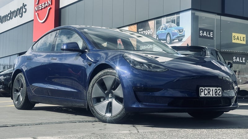 2022 Tesla Model 3 Standard Range Plus WITH TOWBAR63613526018819113