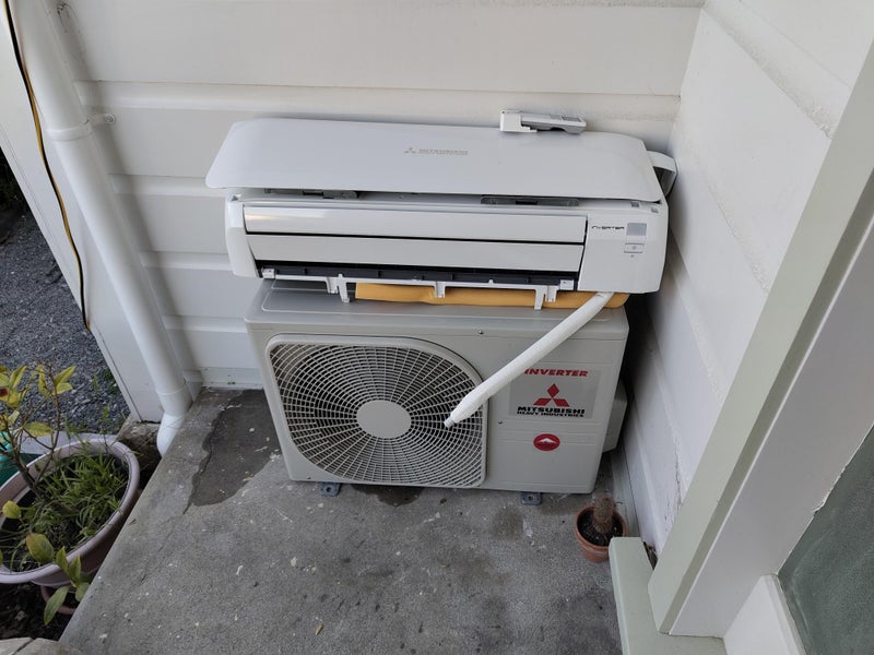 Mitsubishi Highwall Heatpump Carousel 3