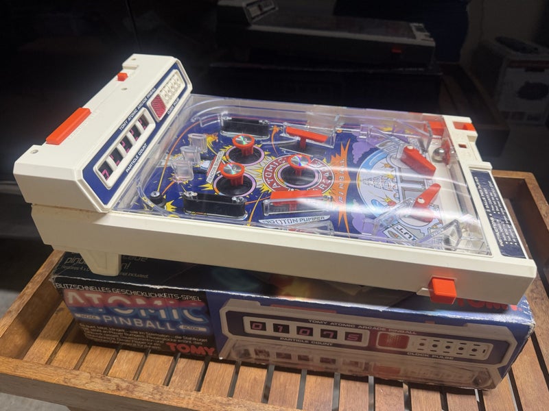 Vintage / Retro Atomic Pinball game Carousel 1